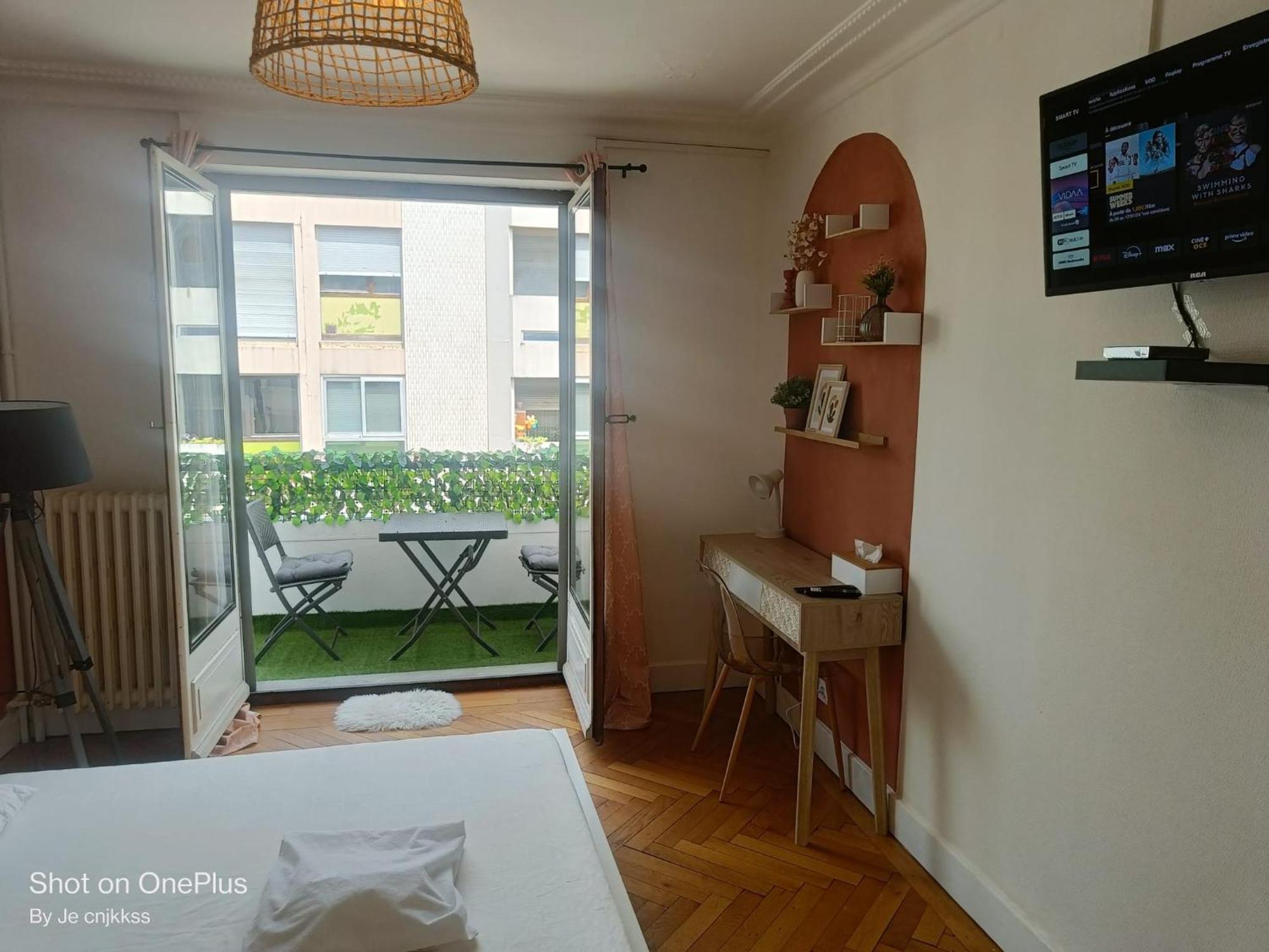Belle Chambre D'Hote Avec Balcon Prive - 3 Mins Gare Annemasse - Geneve Acces Direct Bagian luar foto